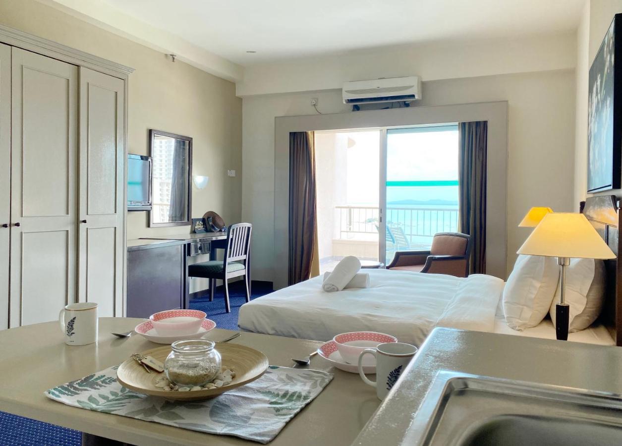 Sea View Paradise Apartment Tanjung Bungah  Exterior photo