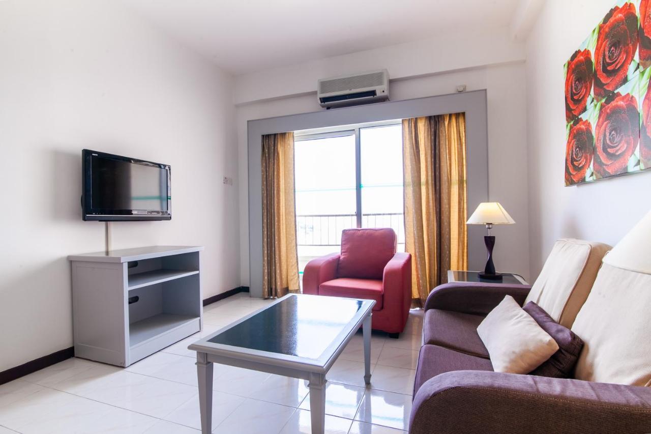 Sea View Paradise Apartment Tanjung Bungah  Exterior photo