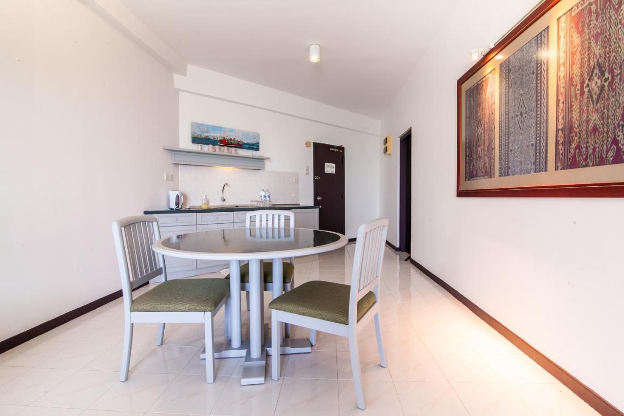 Sea View Paradise Apartment Tanjung Bungah  Exterior photo